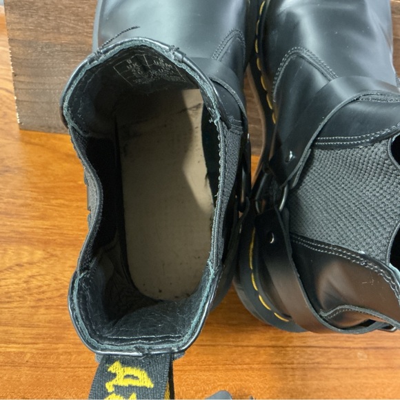 Dr. Martens Wincox Black Smooth Leather Buckle Chelsea Boot Men Size 9 - Picture 6 of 10